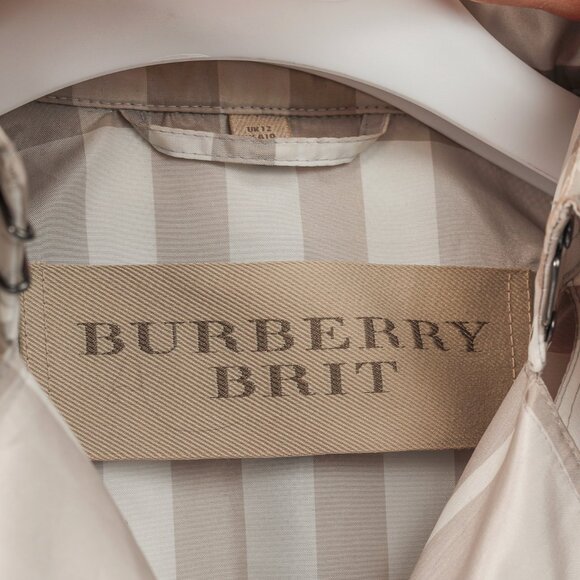 Burberry Brit Grey Check Taffeta Packable Belted Trench Coat - Picture 12 of 14